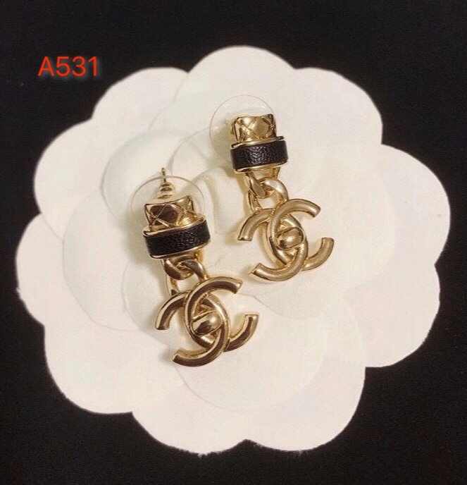 Chanel earring 107013