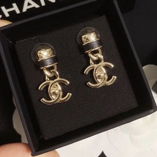 Chanel earring 107013