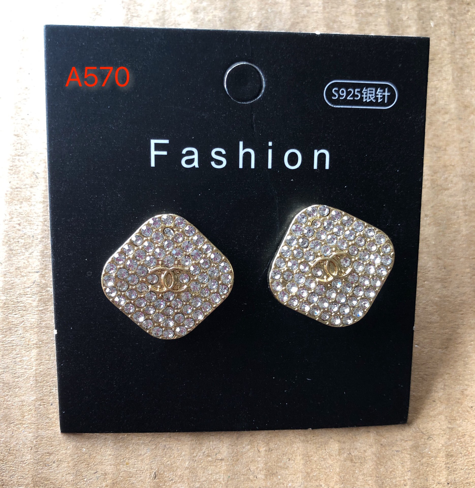 Chanel earring 107212