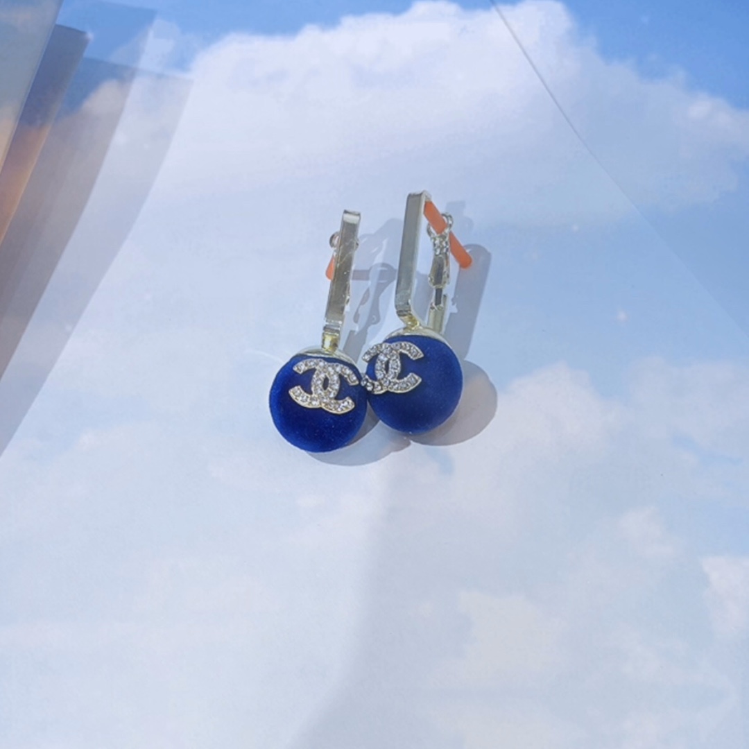 Chanel earring 107270