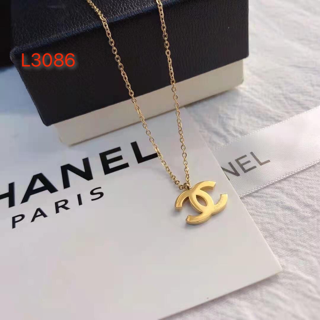 Chanel necklace 107198