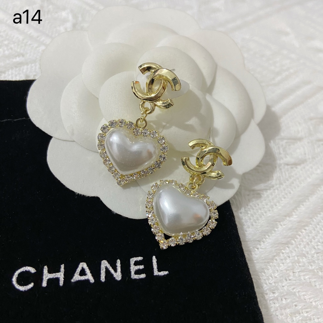 Chanel earring 107627