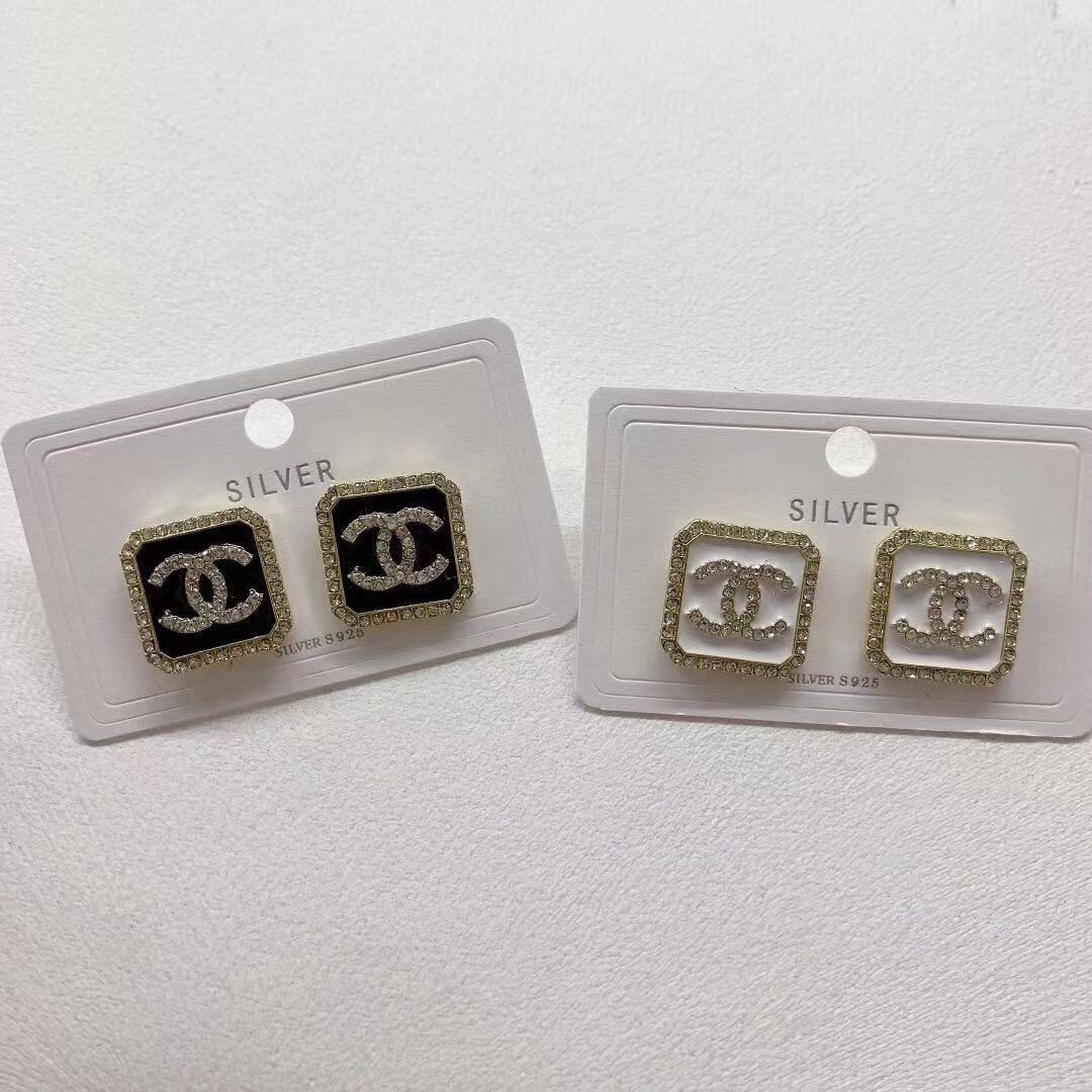 Chanel earring 107639