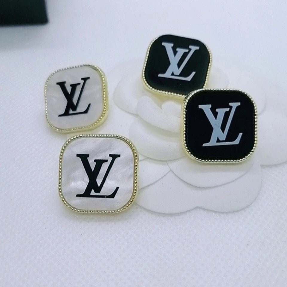 LV earring 105689