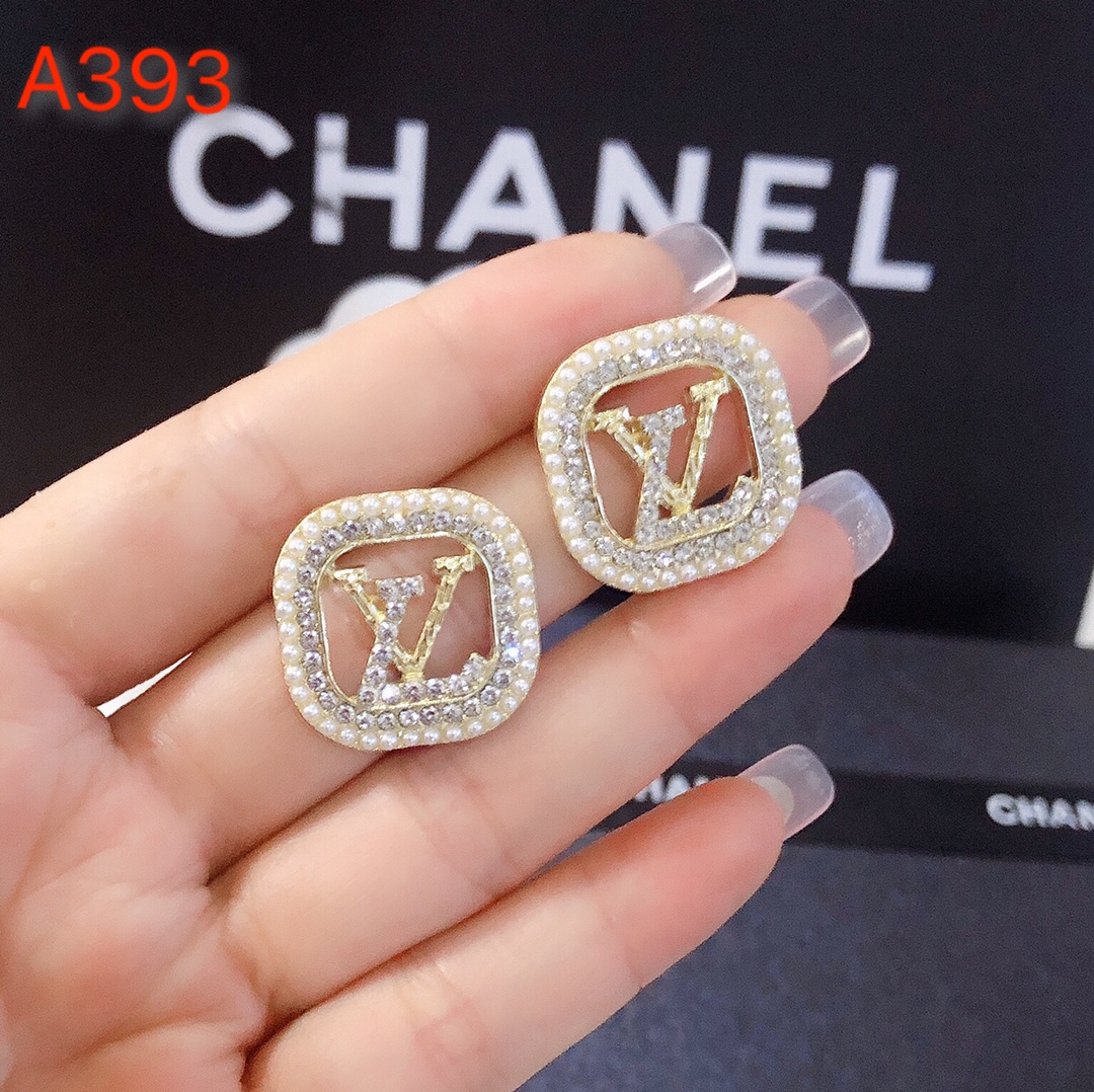 "Special Sales!"LV earring