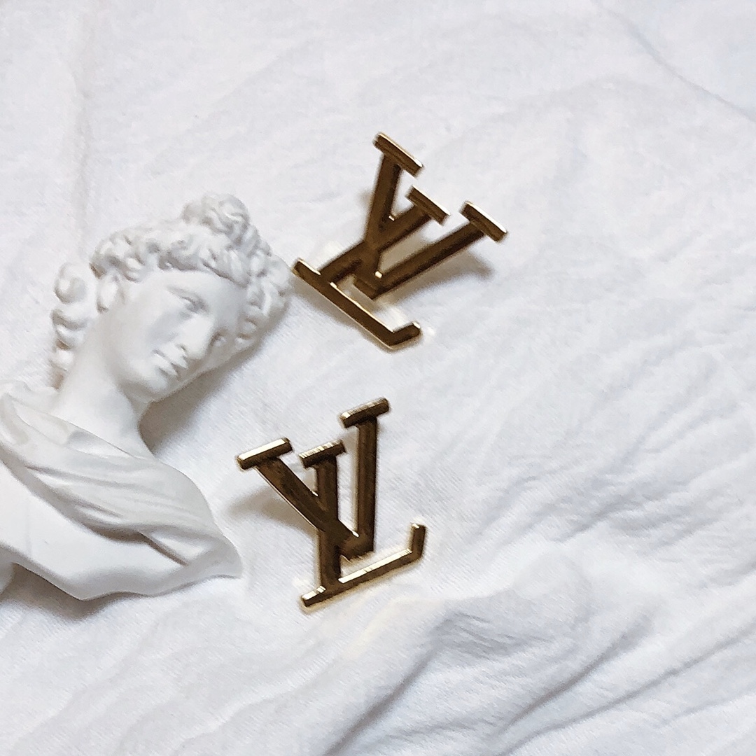 LV earring 106105