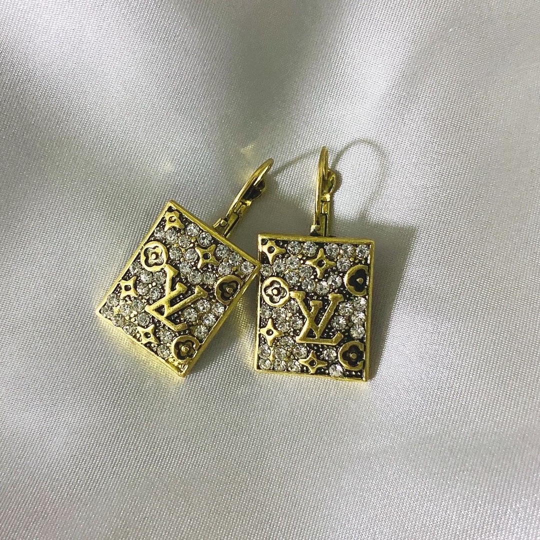 LV earring 107208