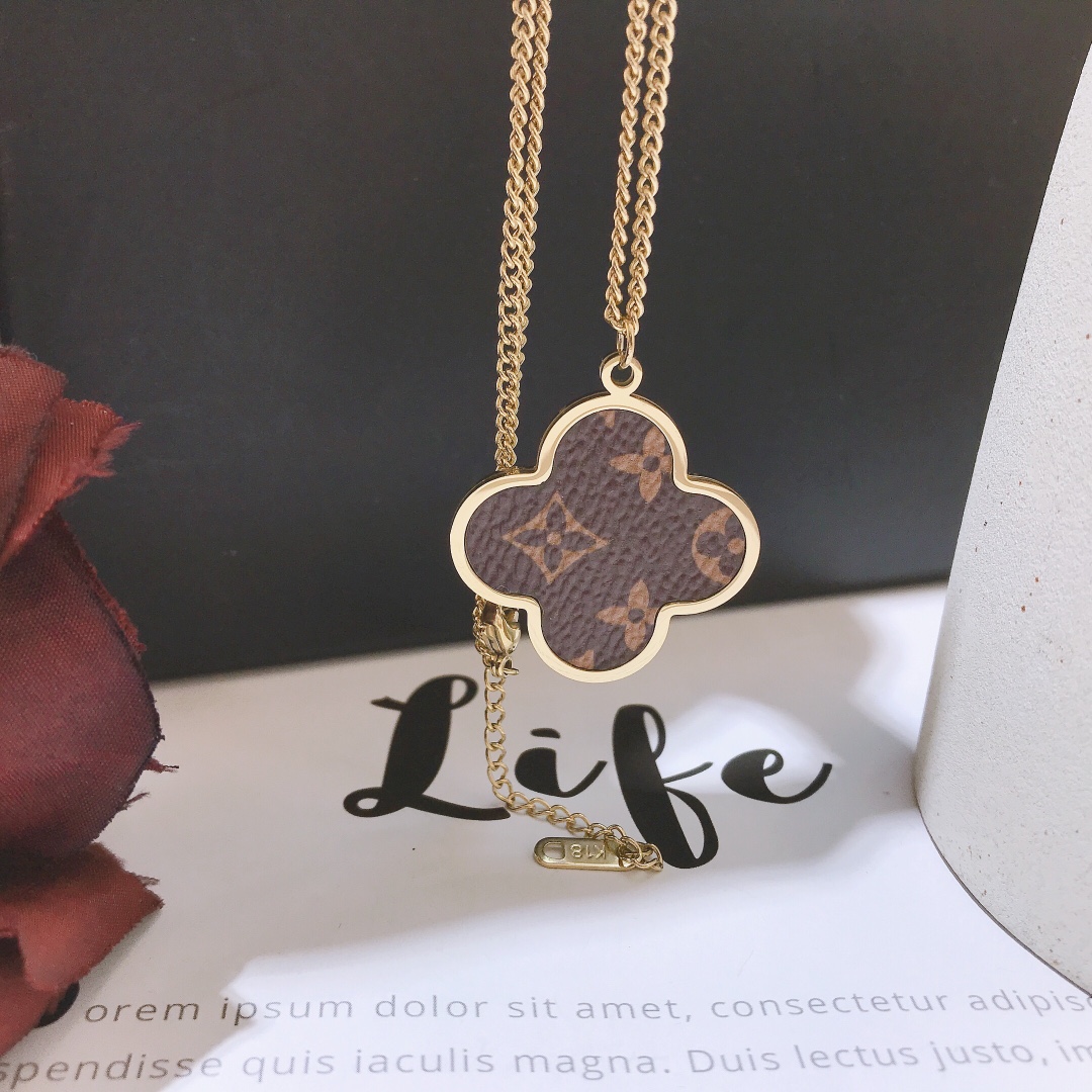 LV necklace 106099