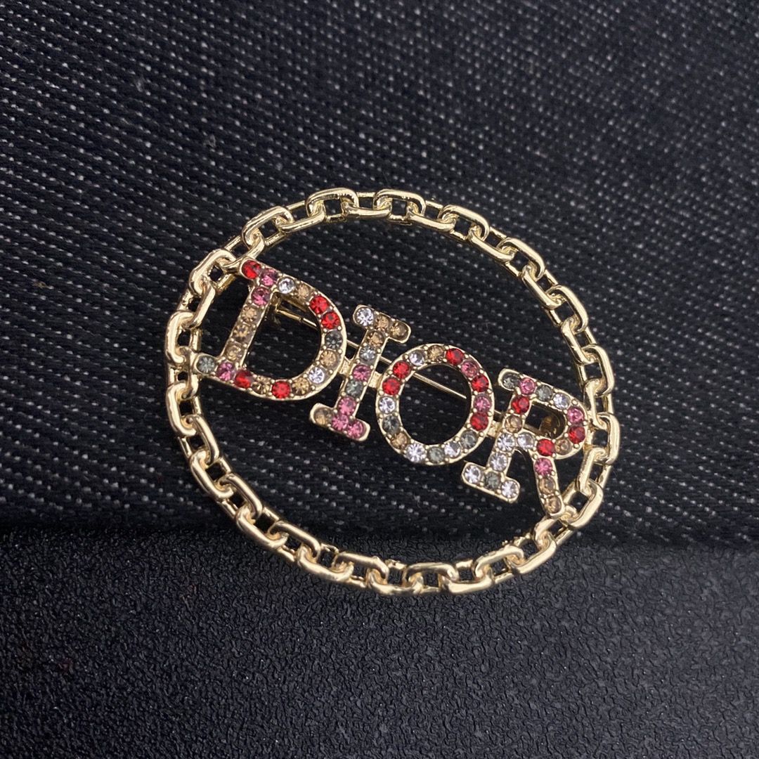 Dior brooch 106723
