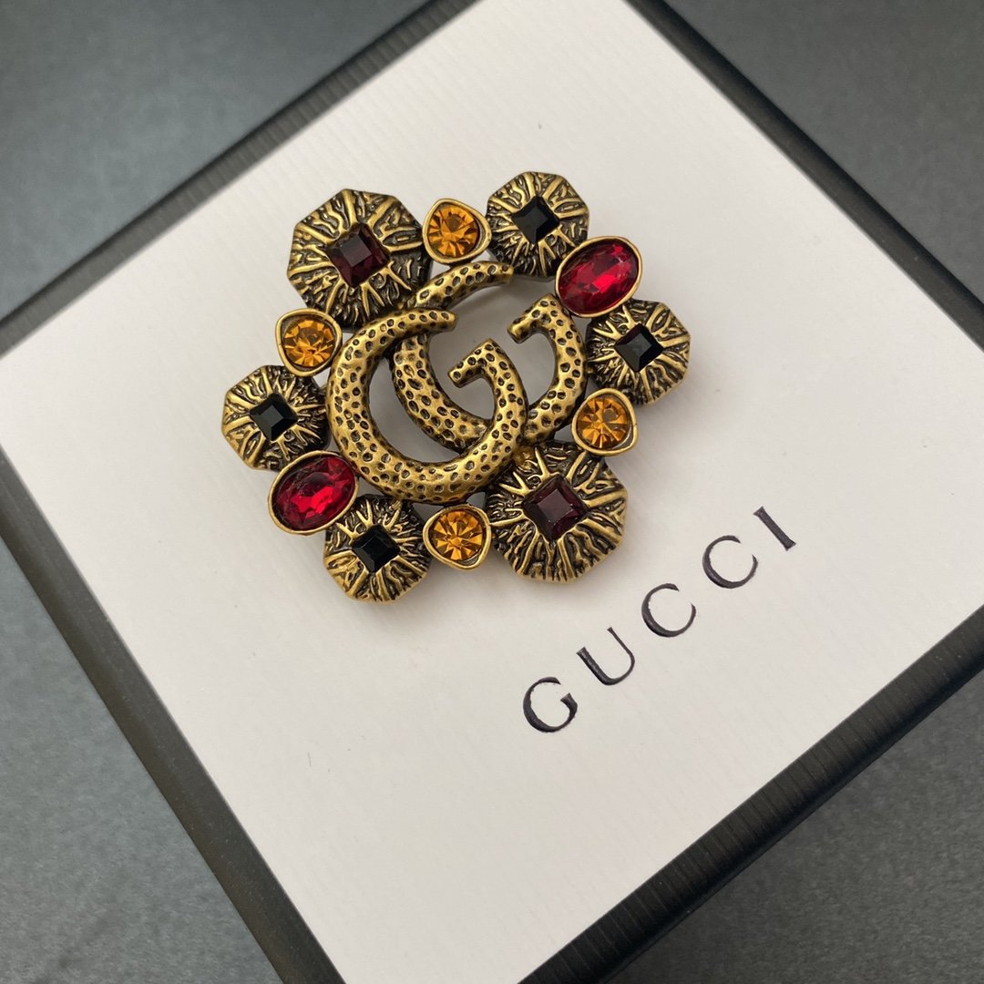 Gucci brooch 106082
