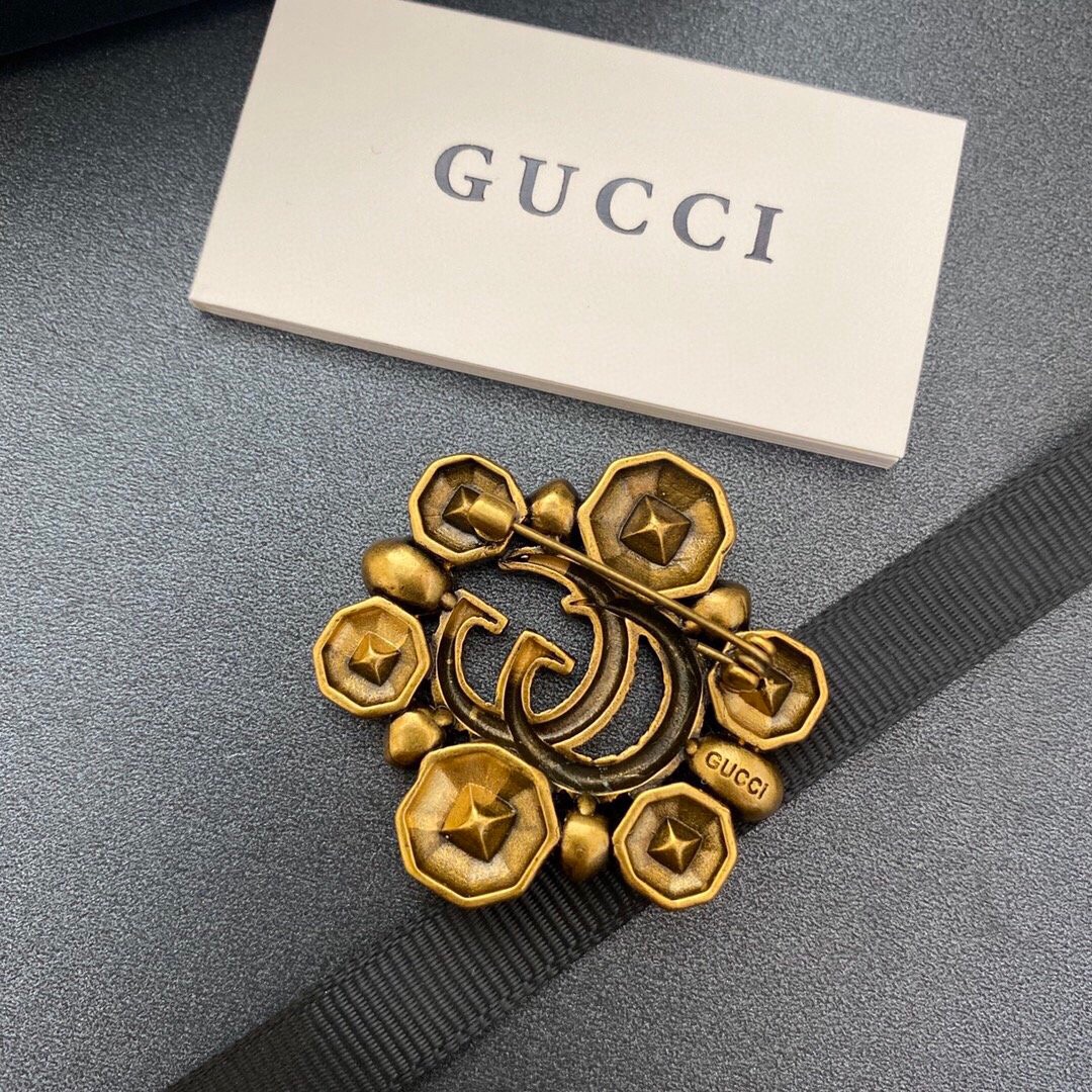 Gucci brooch 106361