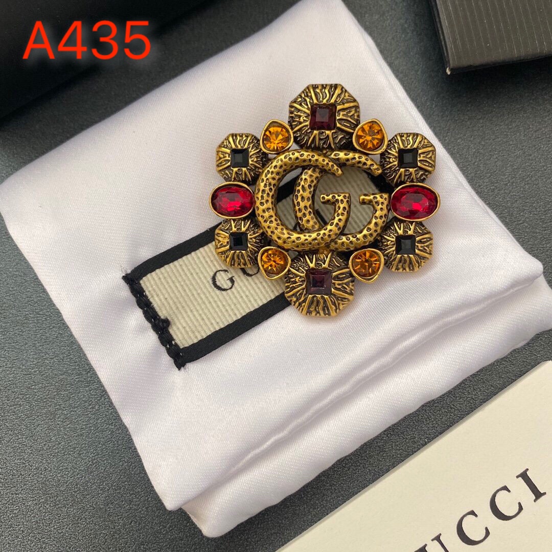 Gucci brooch 106361