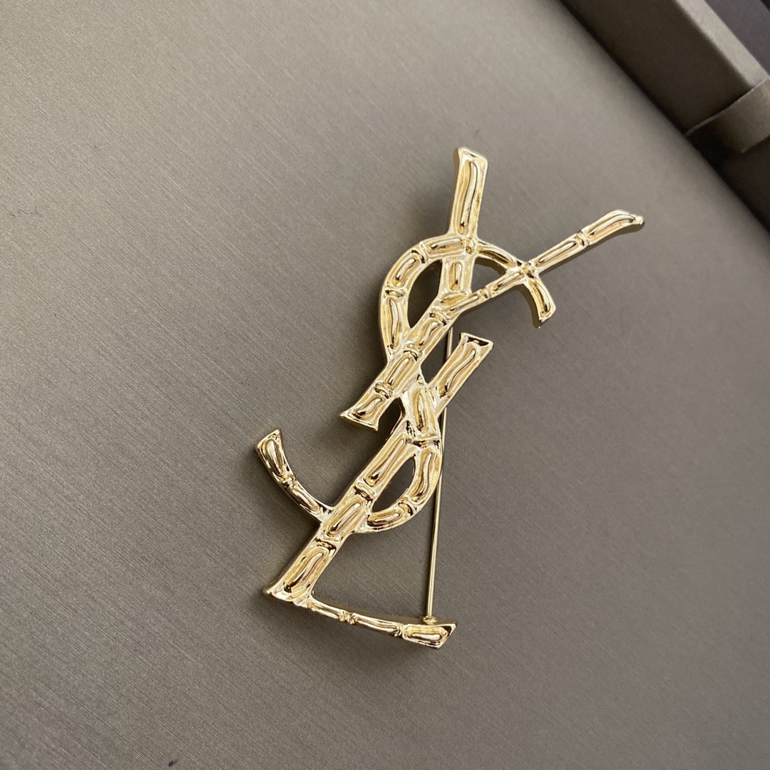 YSL Brooch 106404