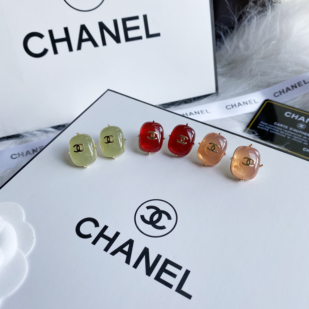 A484 Chanel earring 104372