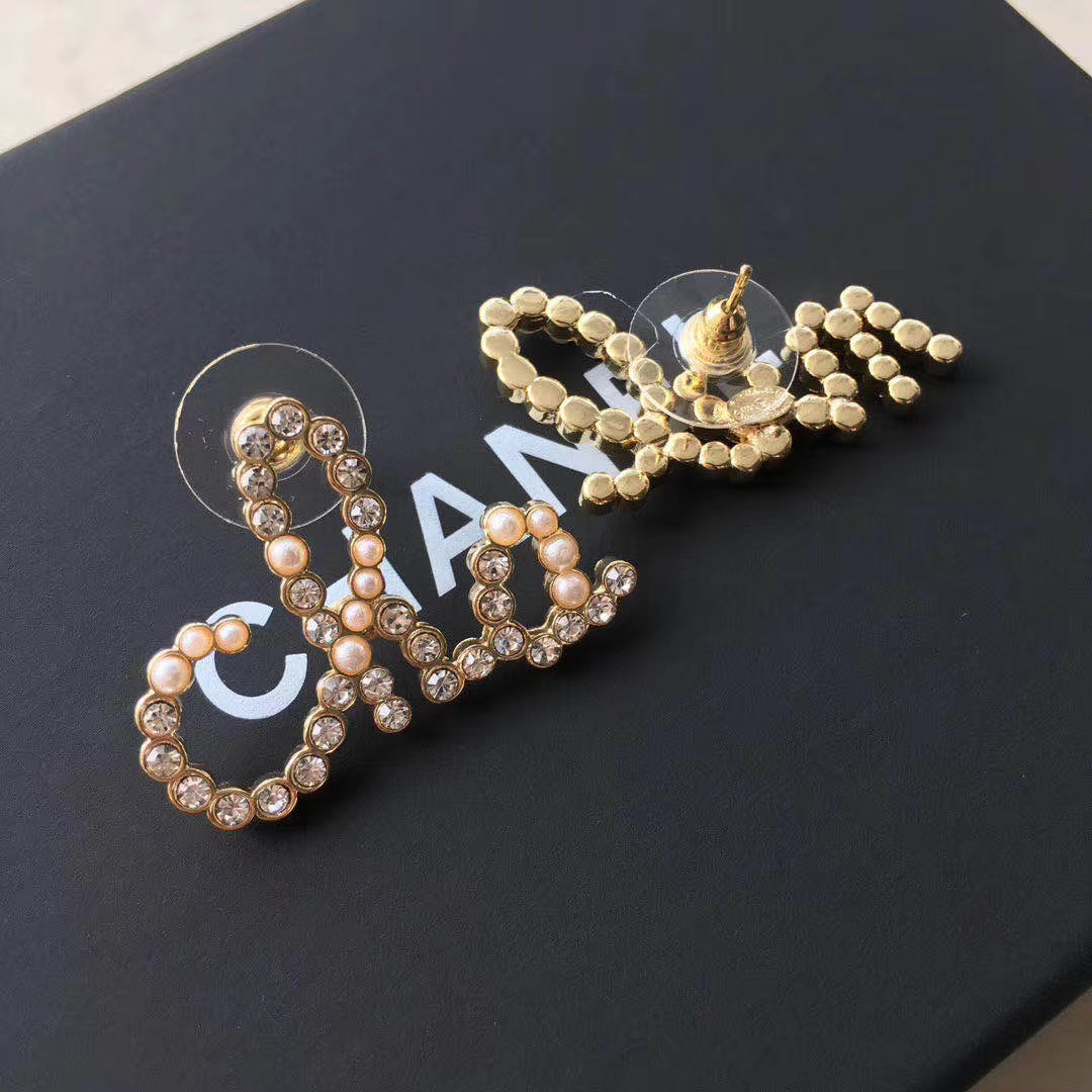 A007 Chanel earring 104403