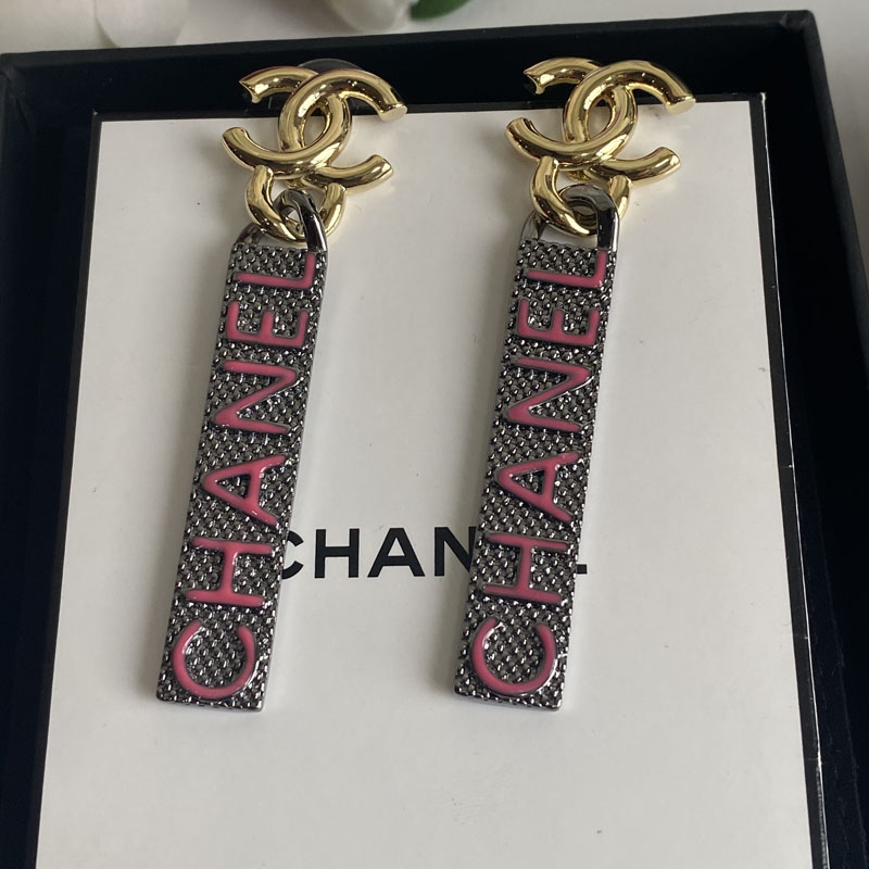A206 chanel earring 104585