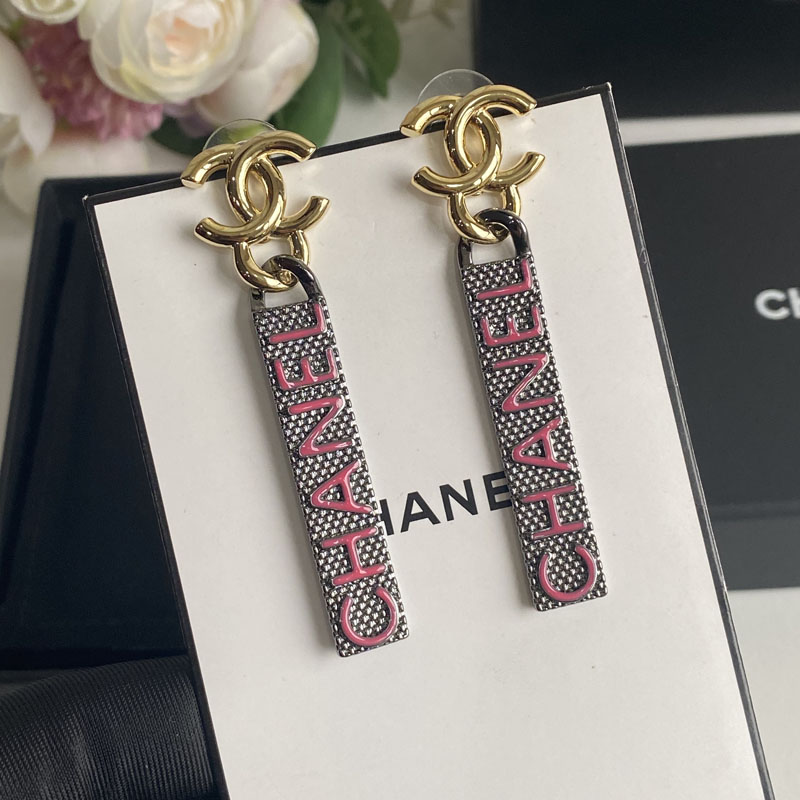 A206 chanel earring 104585
