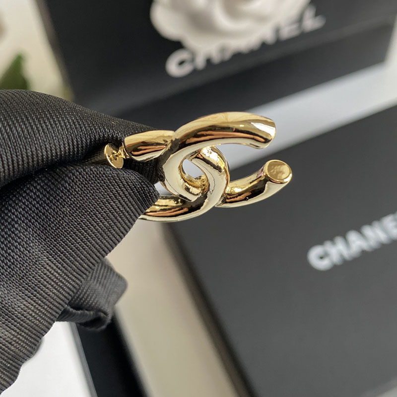 A103 Chanel earring 104586