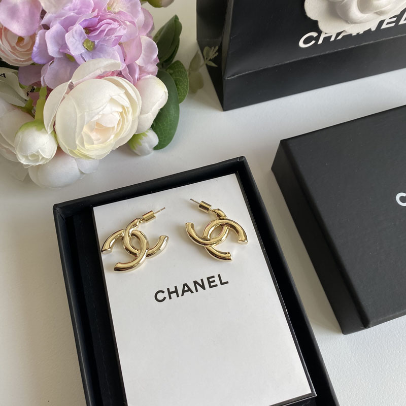 A103 Chanel earring 104586