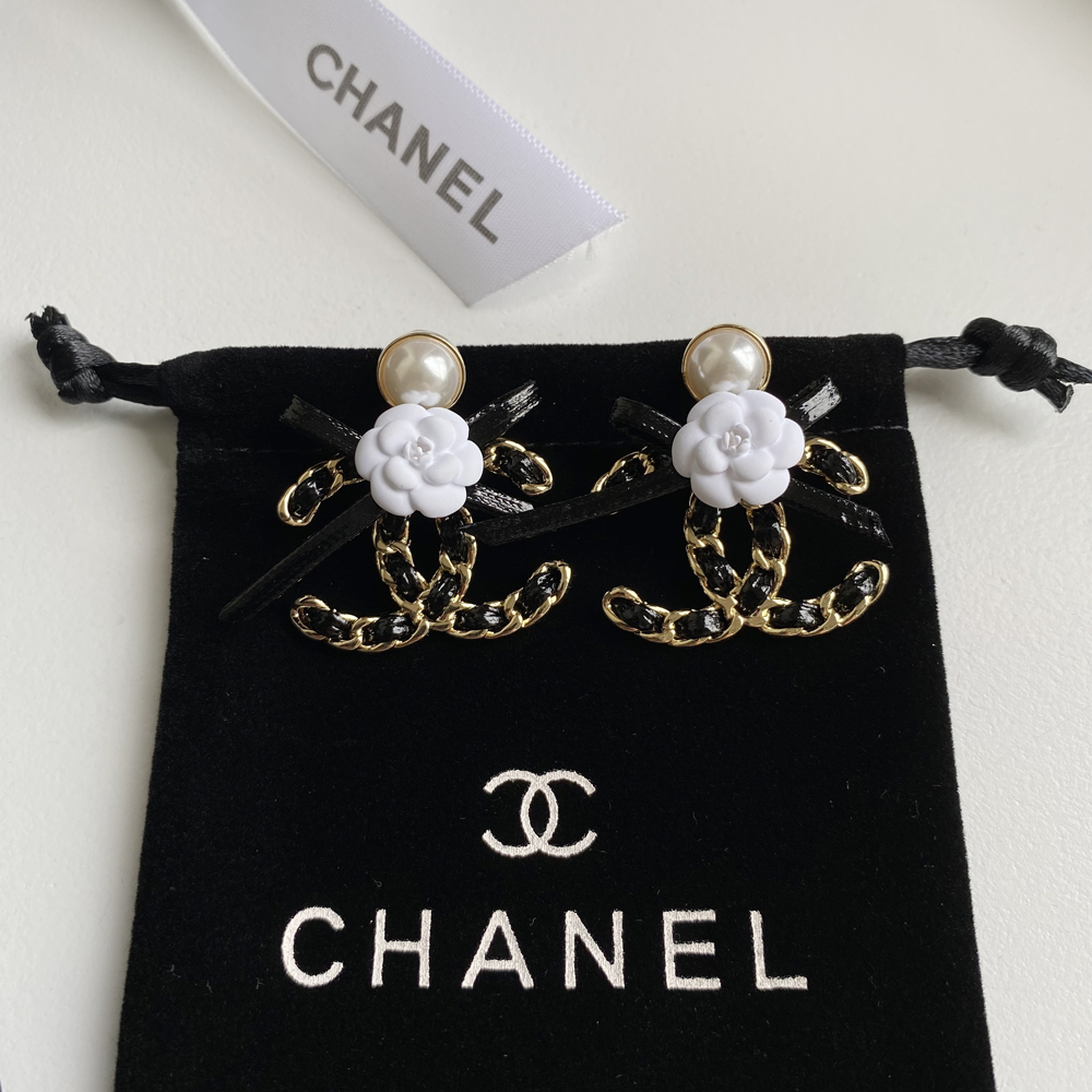 A481 Chanel earring 103149