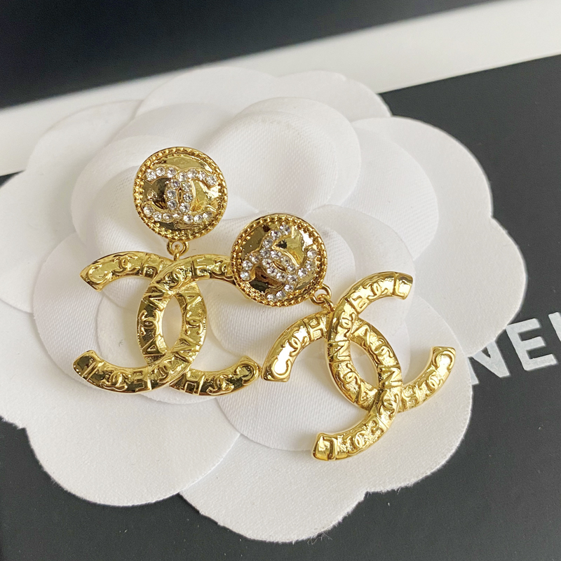 A408 Chanel earring 104717