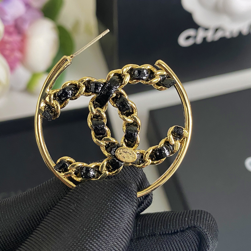 A130  Chanel earring 104738