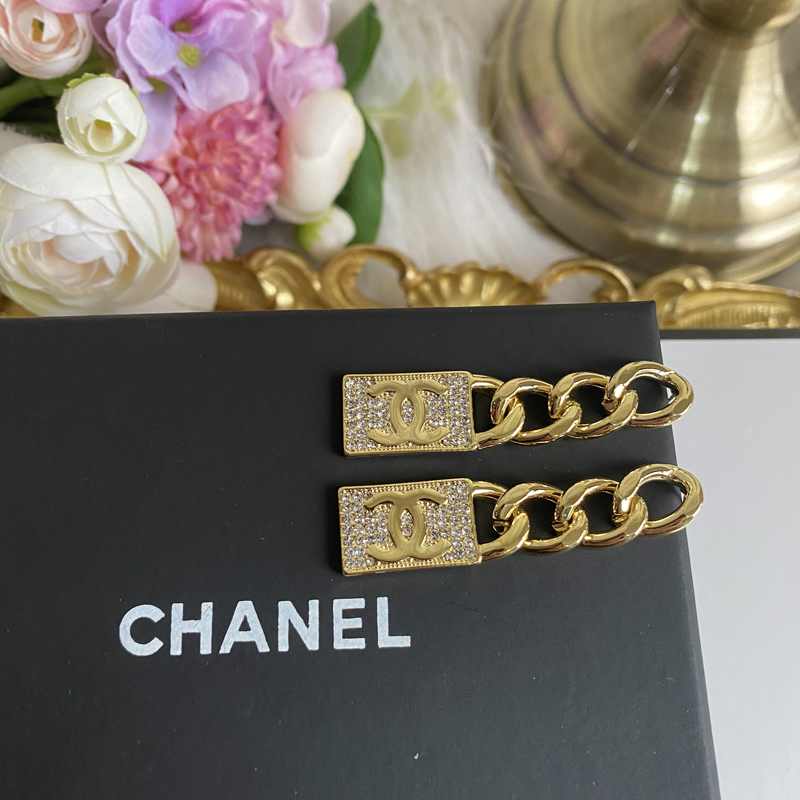 A219  Chanel earring 104376