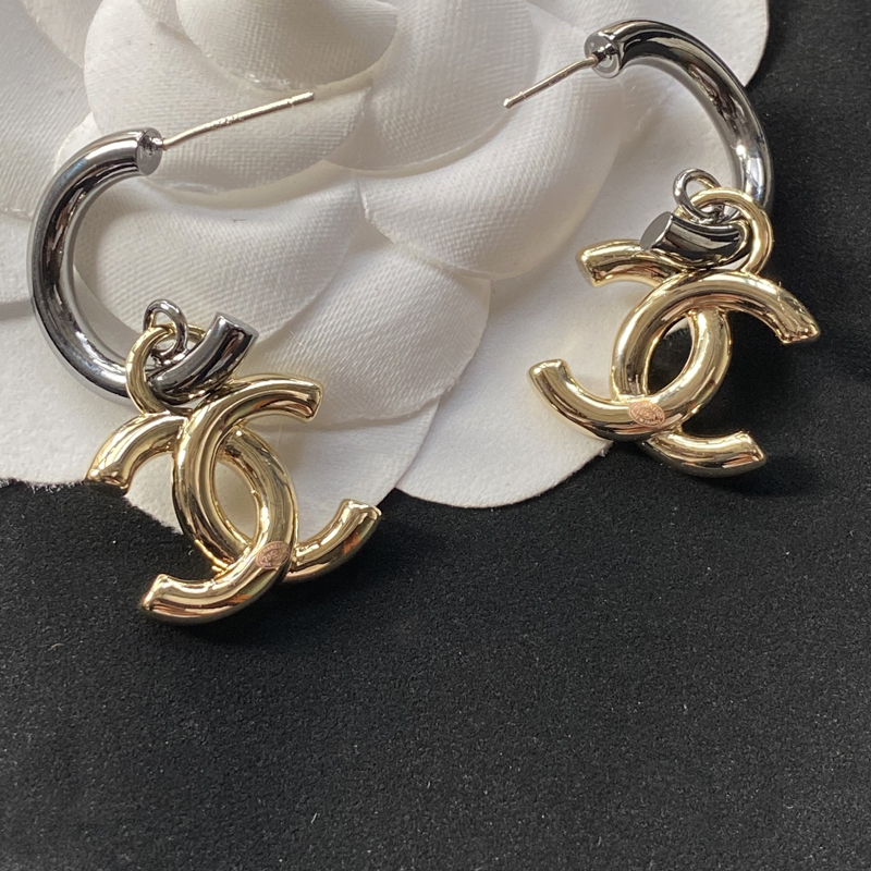 A233 Chanel earring 104192