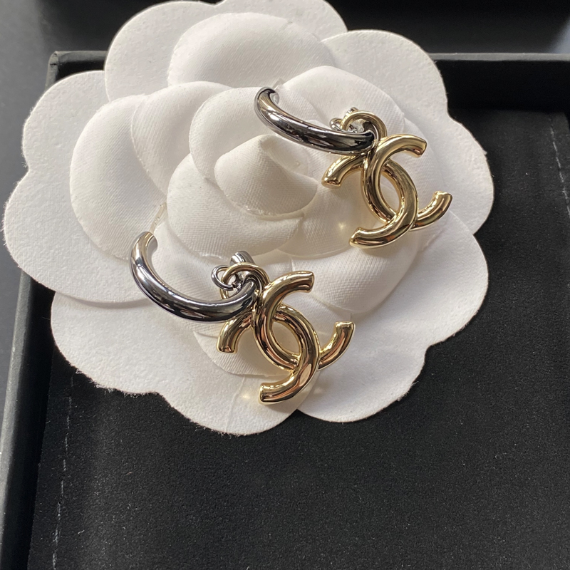 A233 Chanel earring 104192