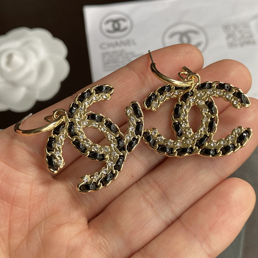 A443 chanel earring