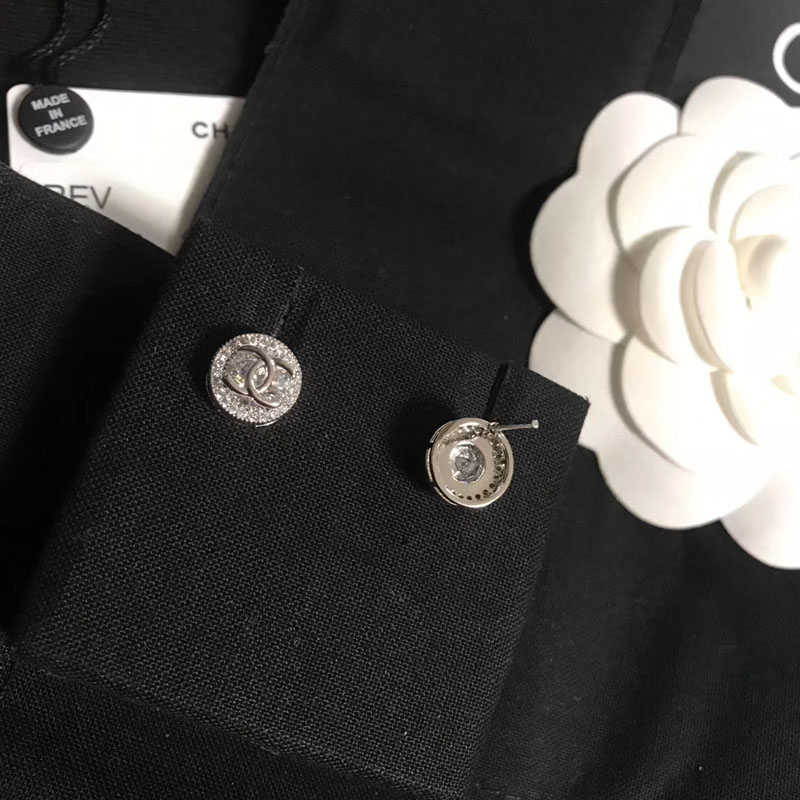 A409 chanel earring golden 104838