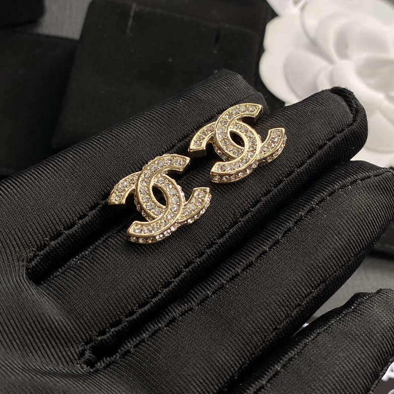 A461 Chanel earring 104907