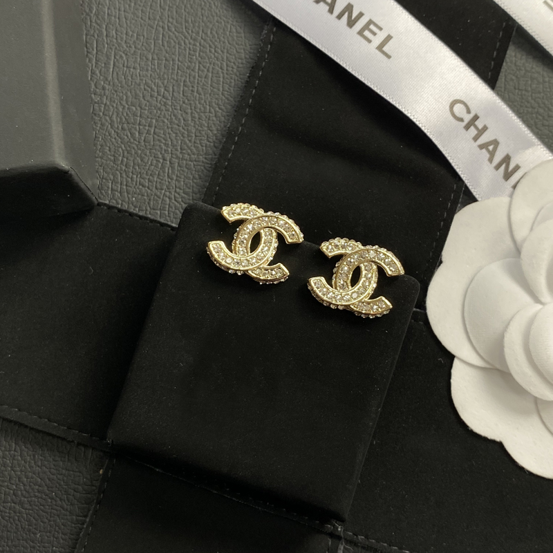 A461 Chanel earring 104907