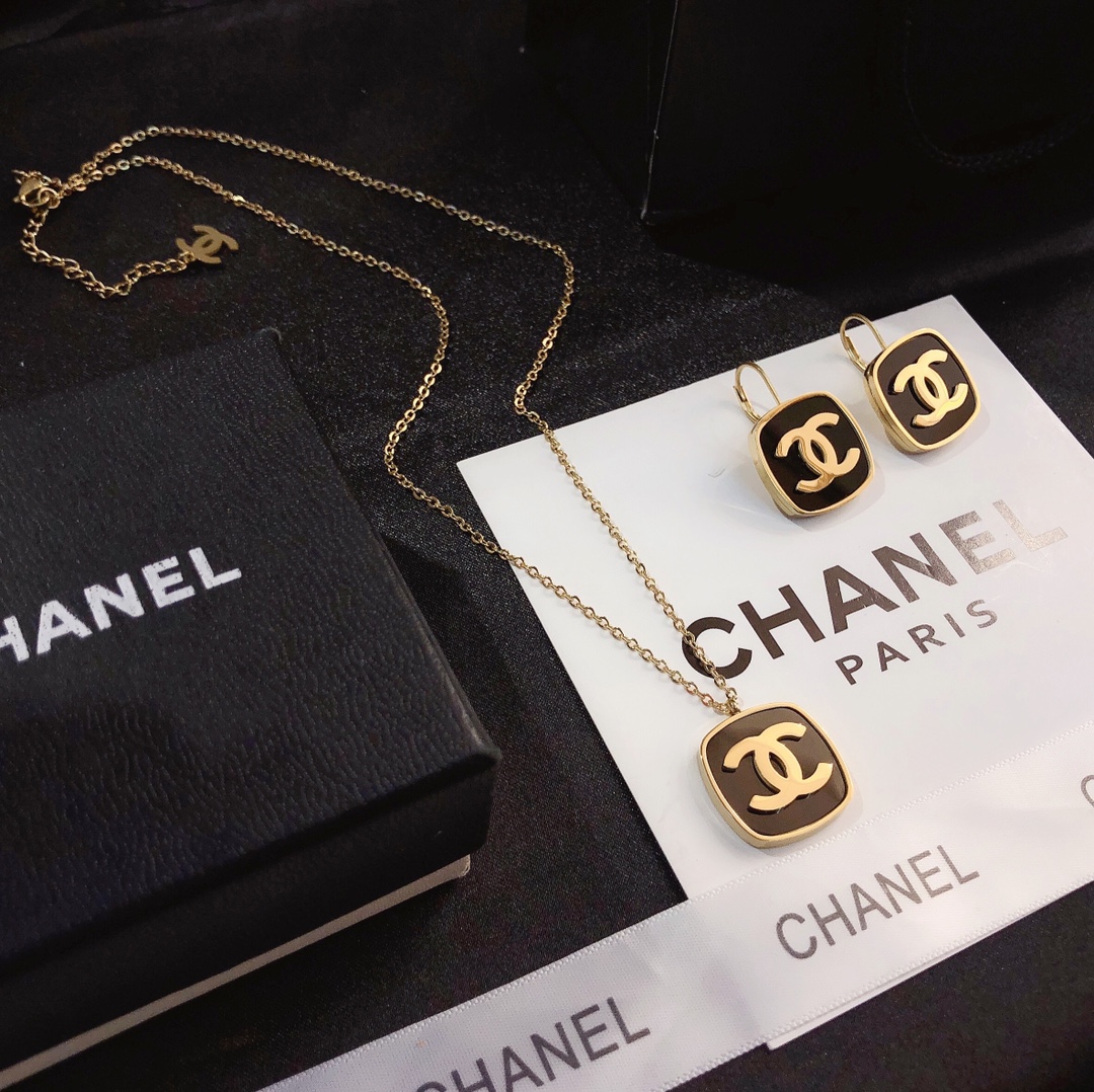 X229 chanel necklace 104935