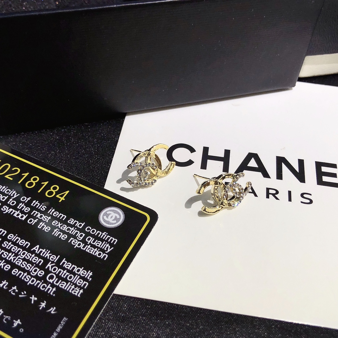 A480  chanel earring 104961