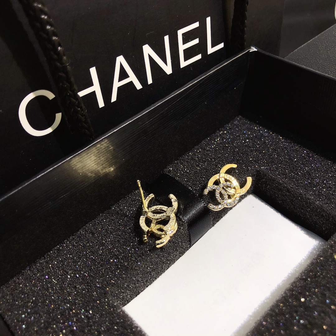 A480  chanel earring 104961