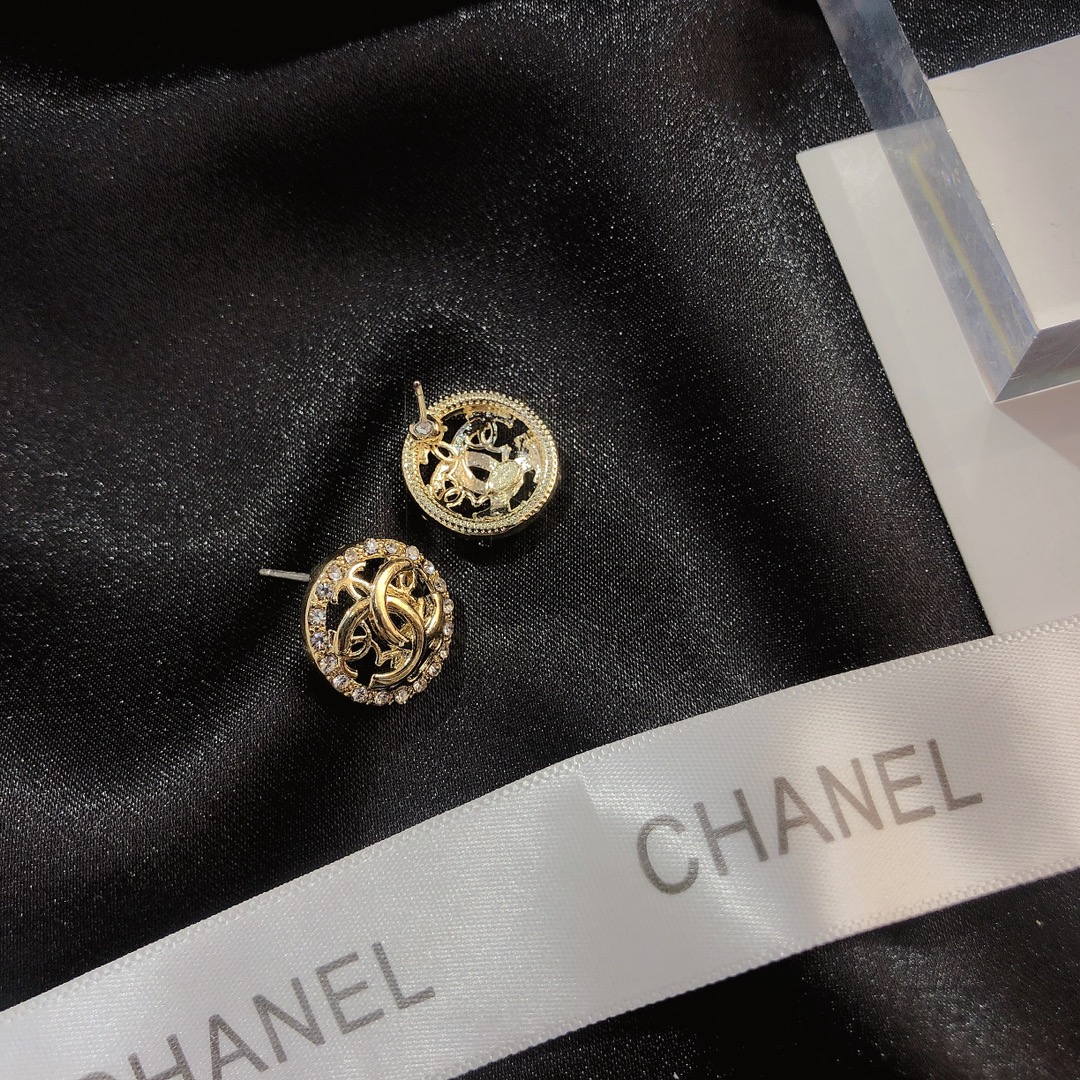 A478   chanel earring 104964