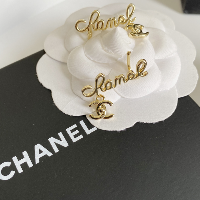 A544 Chanel earring earclip 107965