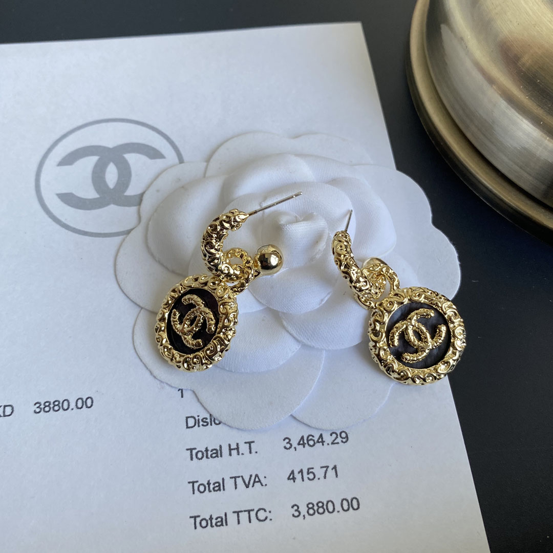 A669 Chanel earring 105310