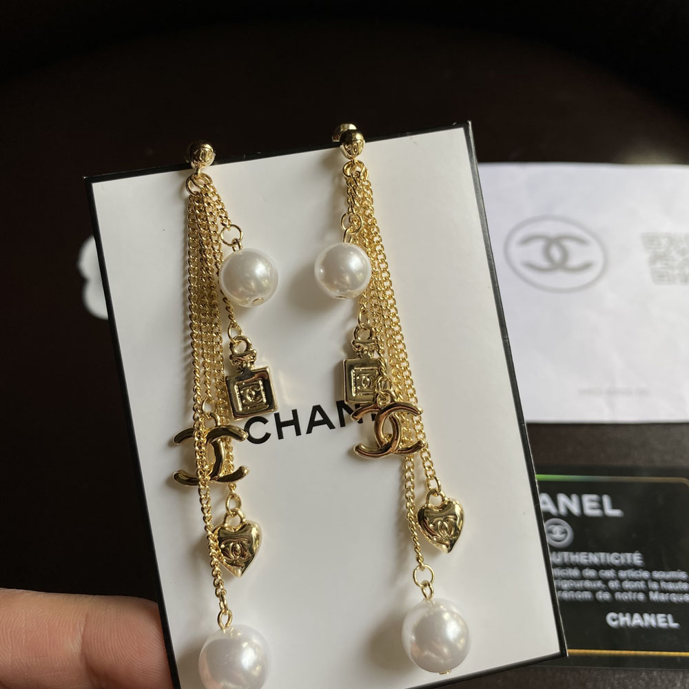 A191 chanel earring 103496