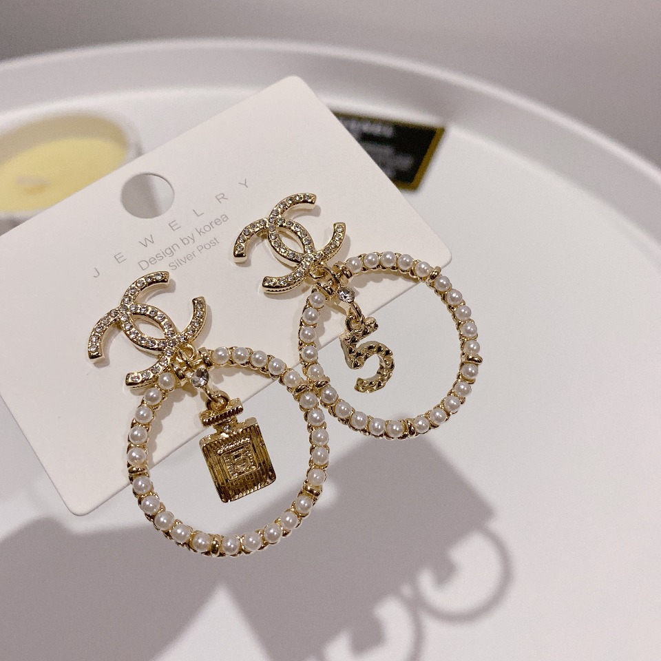 A162 chanel earring 105377