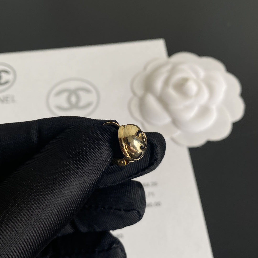 A460 Chanel earring 105378