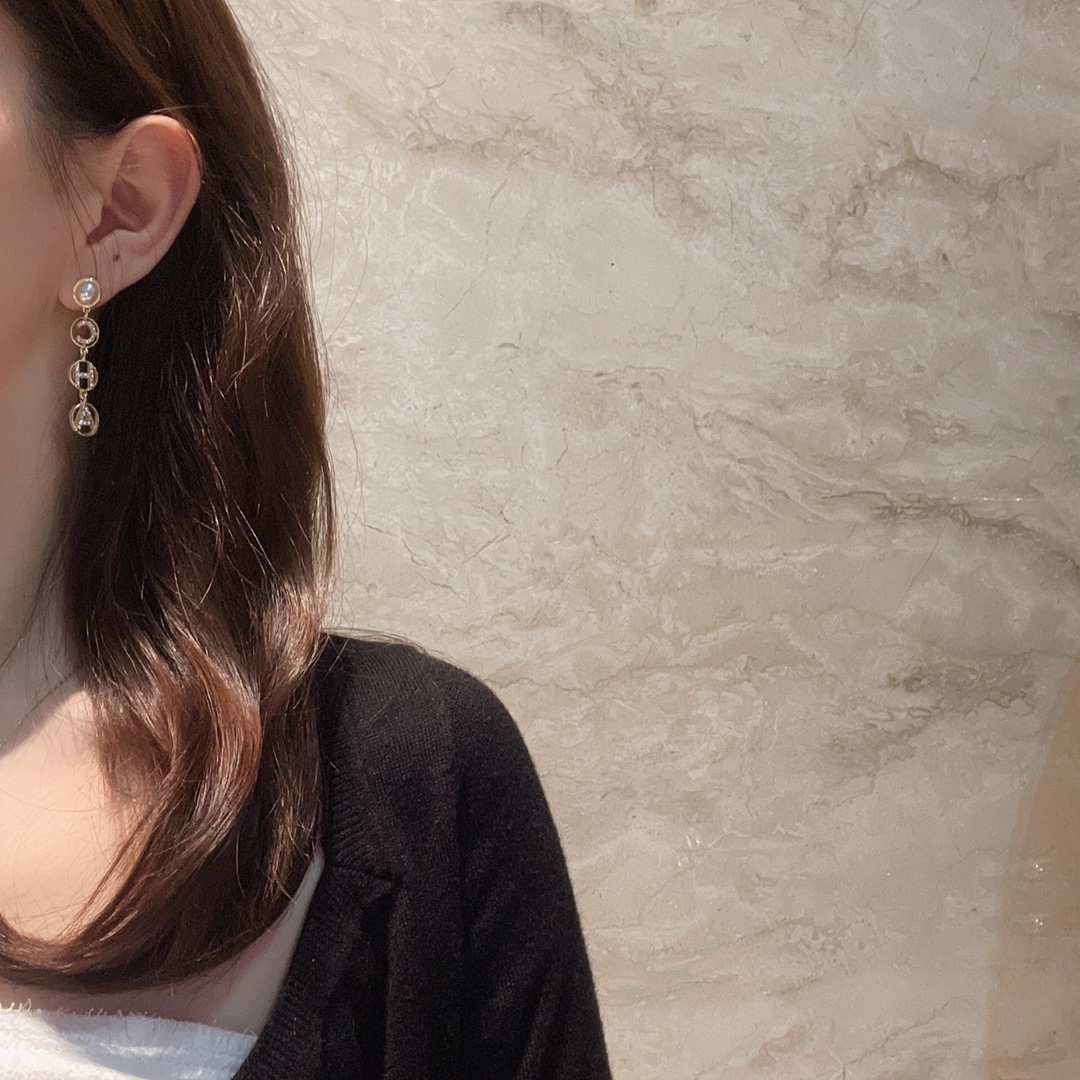 chanel earring 105747