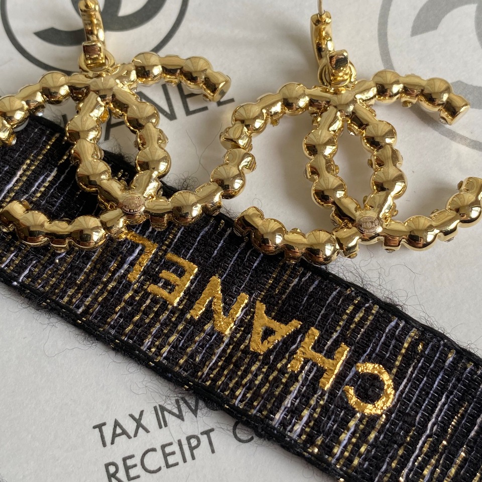 A1012 Chanel earring 105850