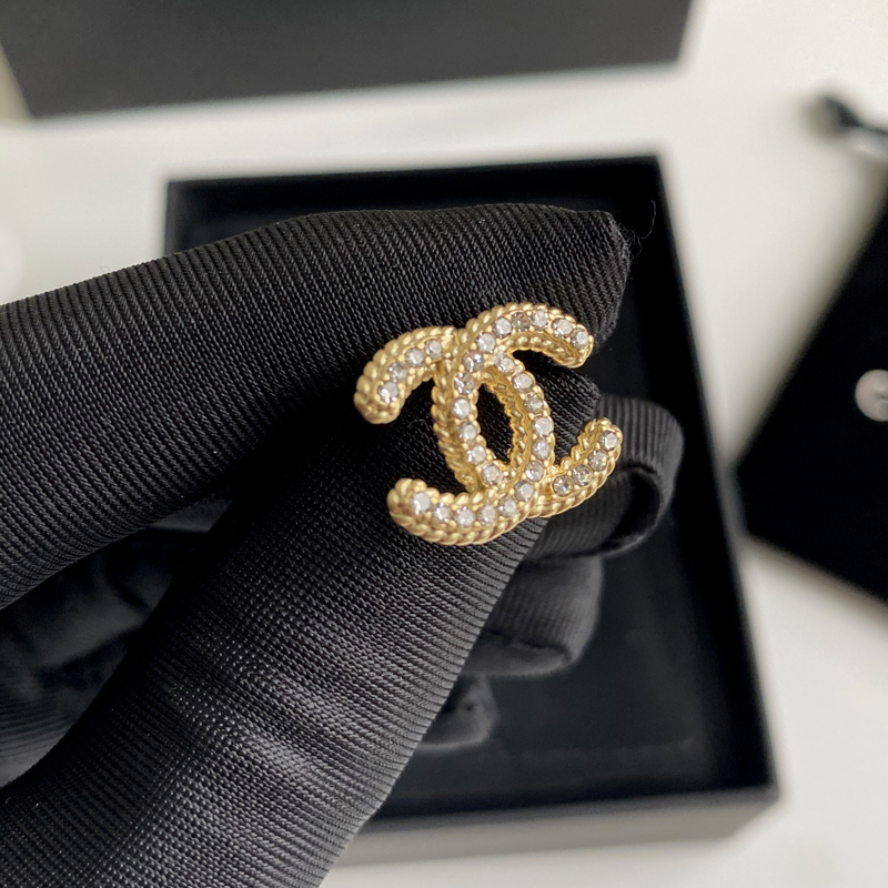 A516 Chanel earring 107984