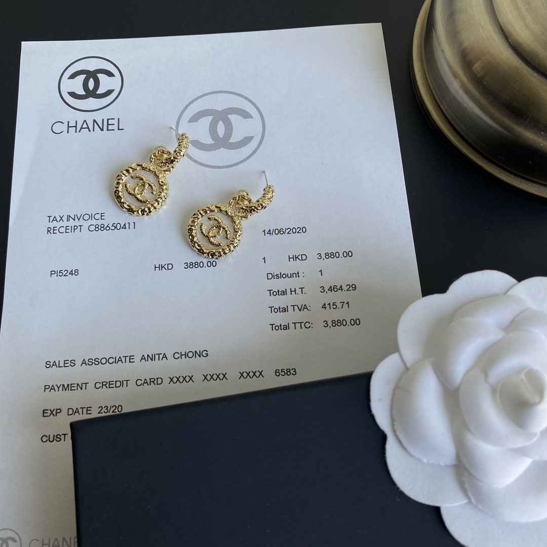 A668 Chanel earring 105984