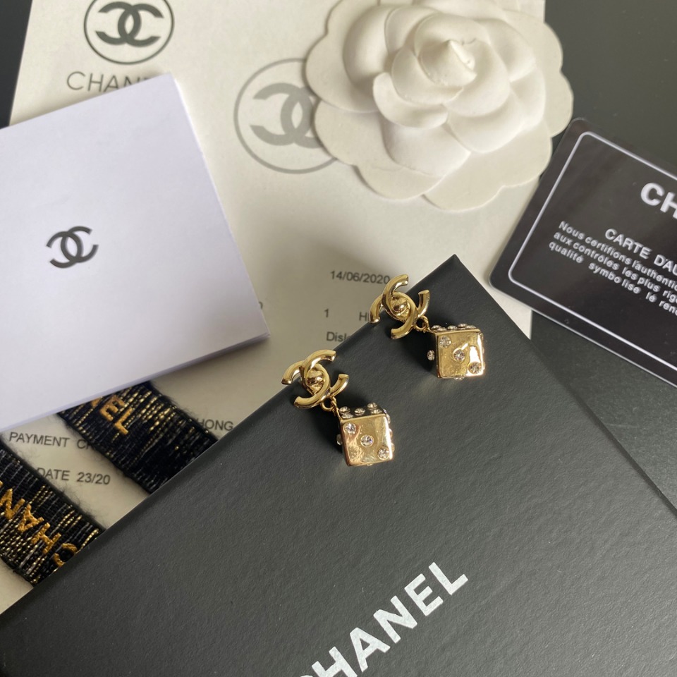 A234 Chanel earring 105991