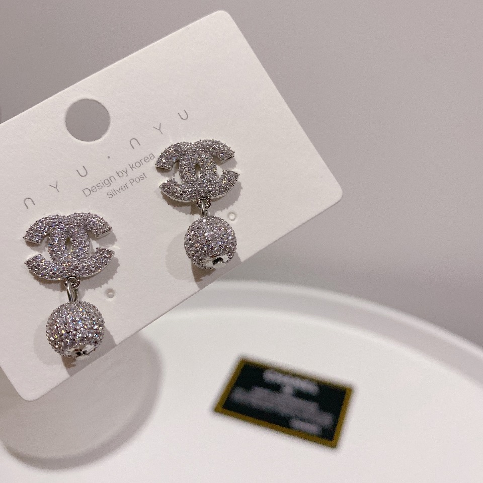 A417  Chanel earring 106104