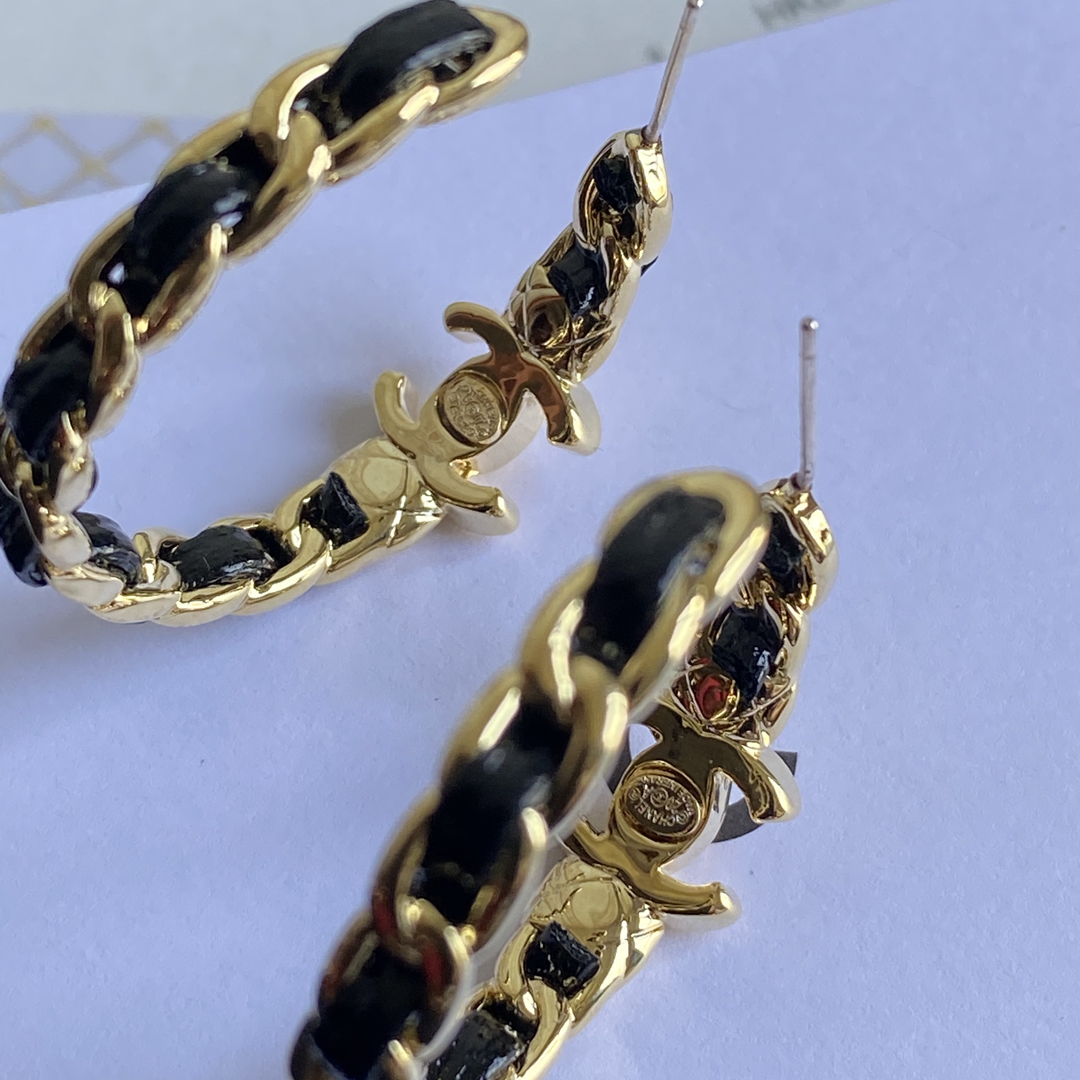 A119 Chanel earring 106187