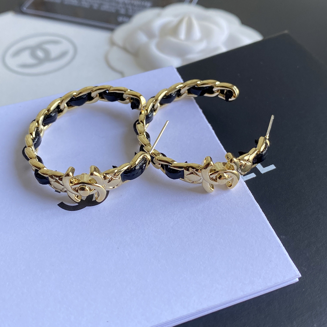 A119 Chanel earring 106187